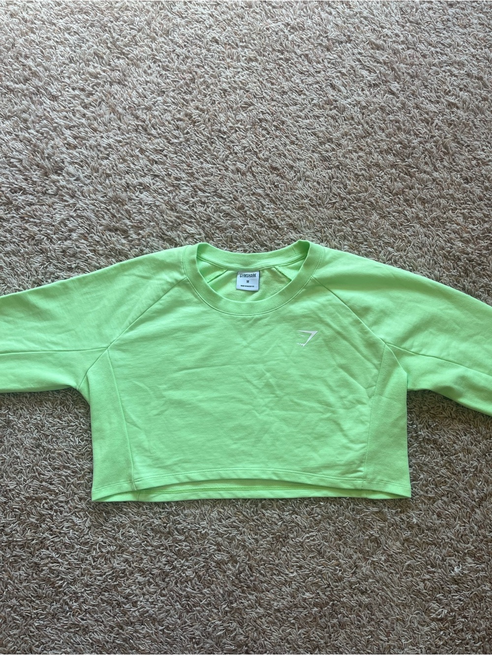 Gymshark Women’s Lime Green Cropped Shirt💚